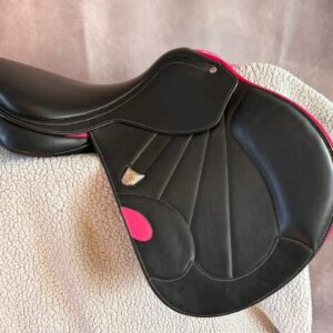 selle bâtes modèle victrix 17 pouces